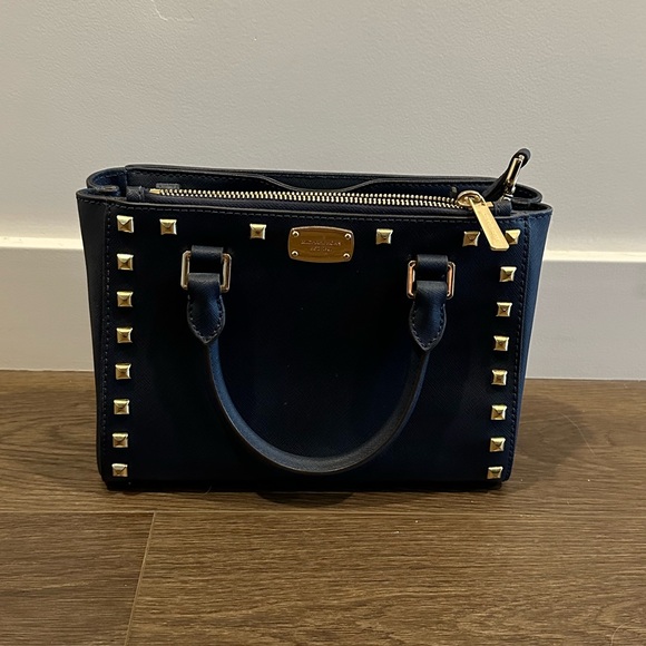 Michael Kors Handbags - Michael Kors Medium Satchel